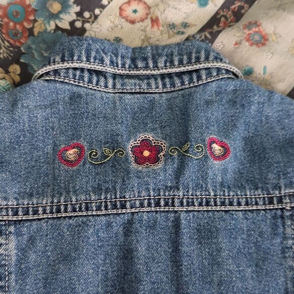 Oshkosh baby bgosh Y2K floral embroidered denim jacket infant size 3/6 months - Picture 9 of 9